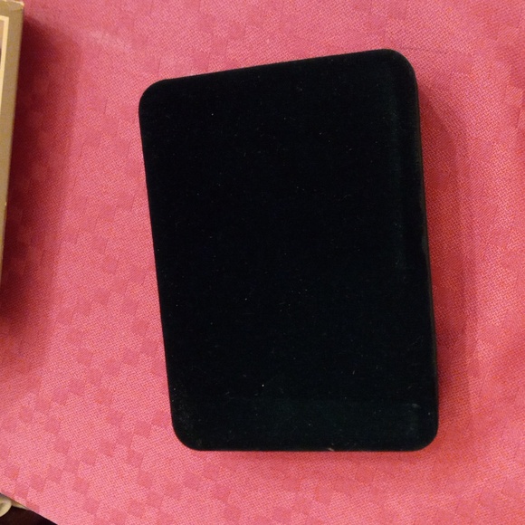 Mele jewelry box, NIB velvet - Picture 5 of 13